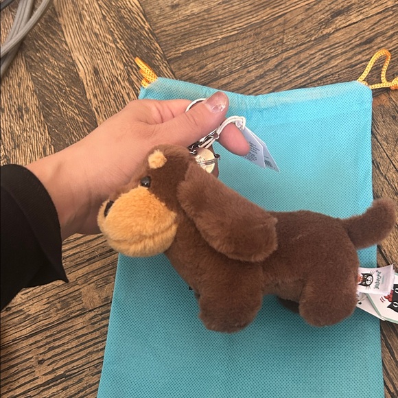 Dog plush  Keychain - Picture 2 of 3